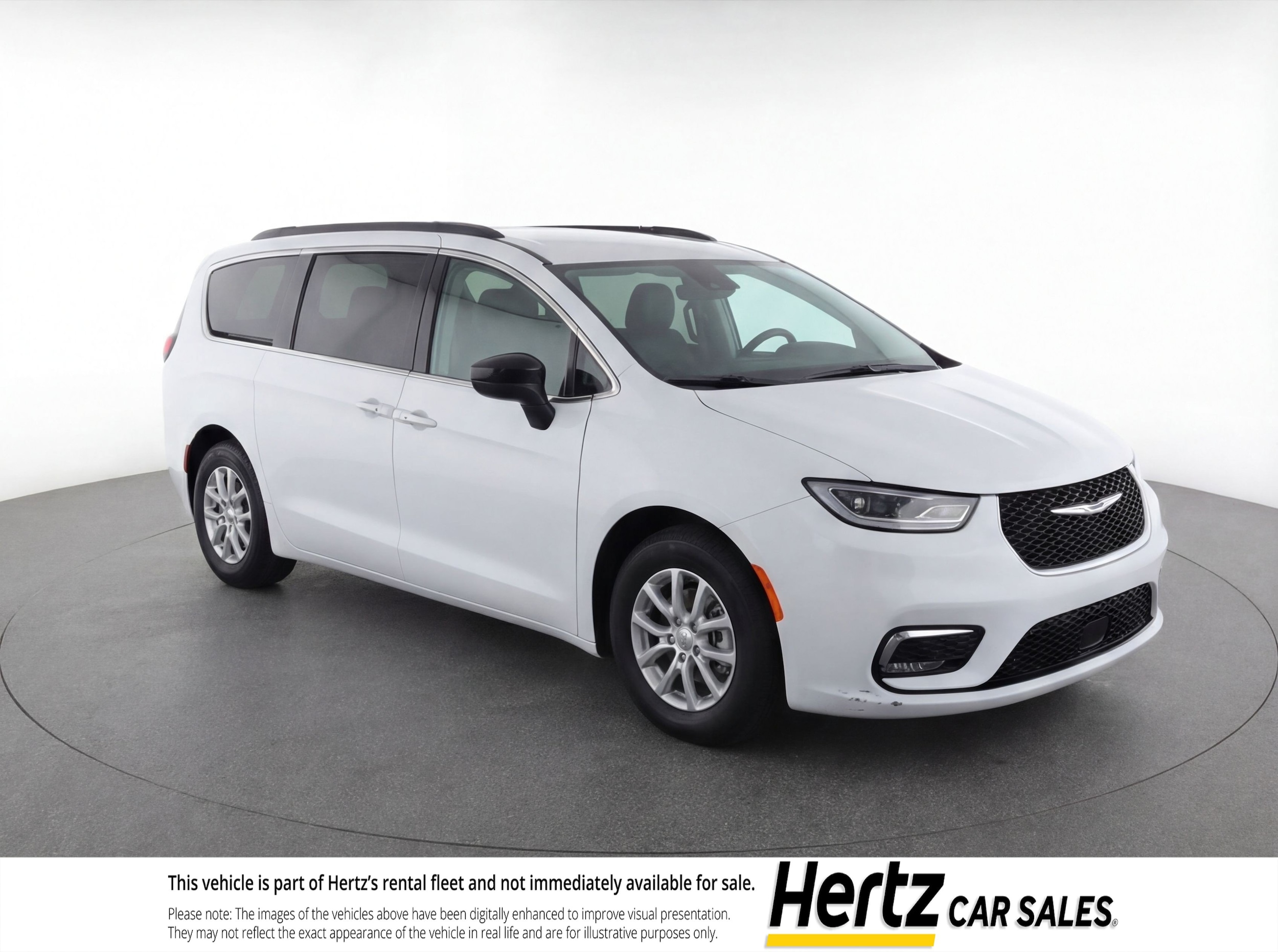 Thumbnail: 2024 Chrysler Pacifica - 1