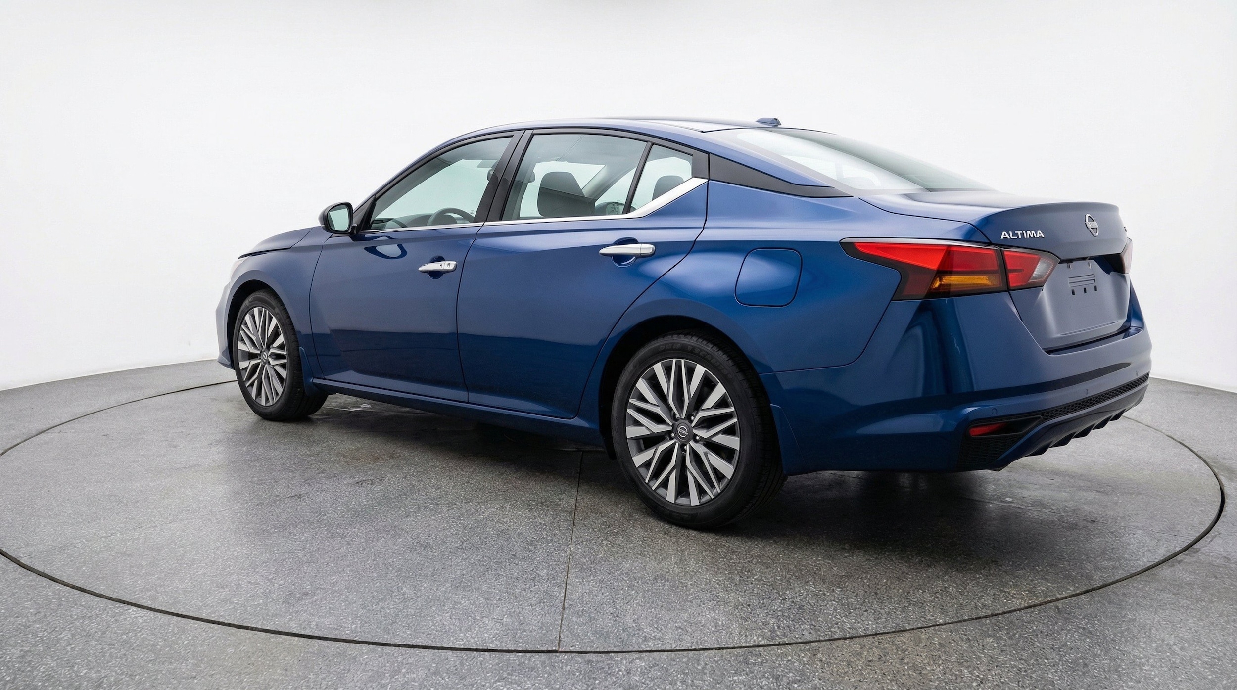 Thumbnail: 2025 Nissan Altima - 6