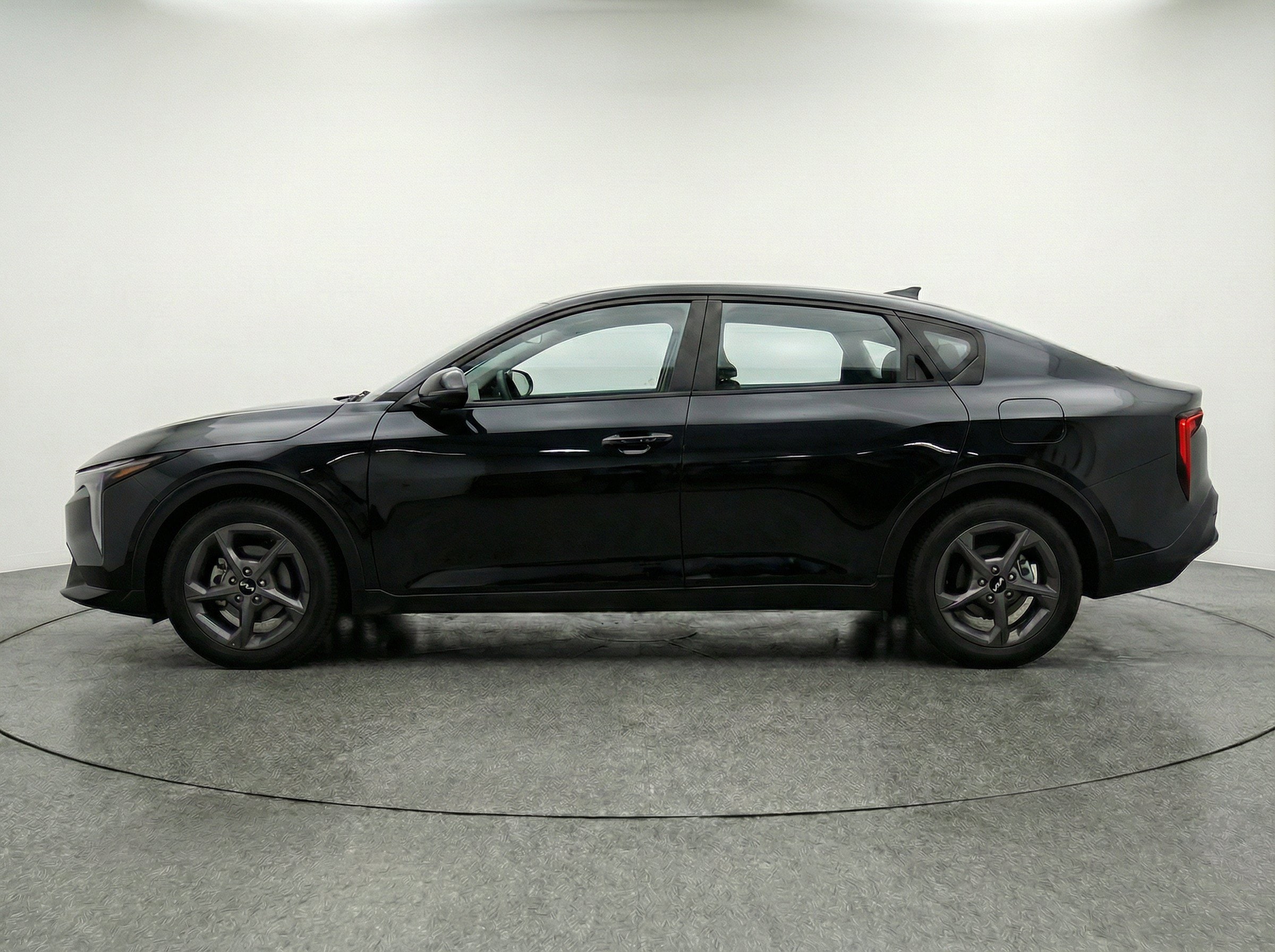 Thumbnail: 2025 Kia K4 - 5