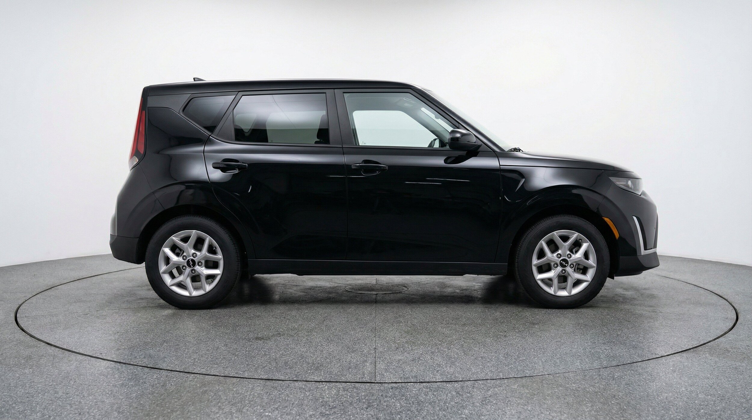 Thumbnail: 2025 Kia Soul - 10