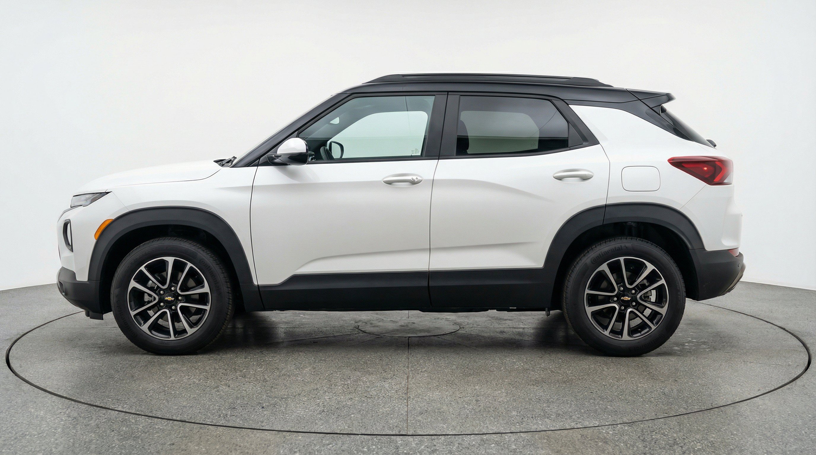 Thumbnail: 2025 Chevrolet TrailBlazer - 5