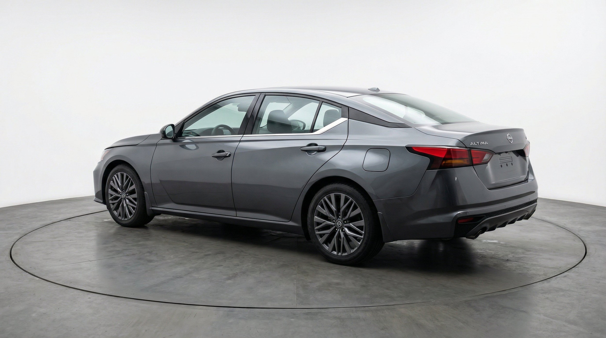 Thumbnail: 2025 Nissan Altima - 6