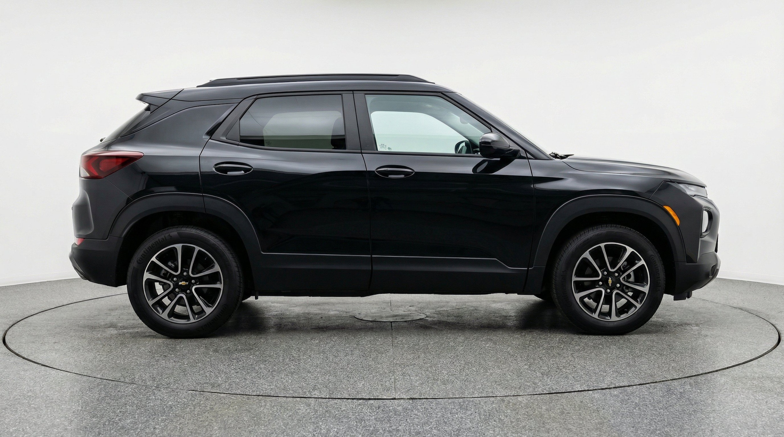 Thumbnail: 2025 Chevrolet TrailBlazer - 10