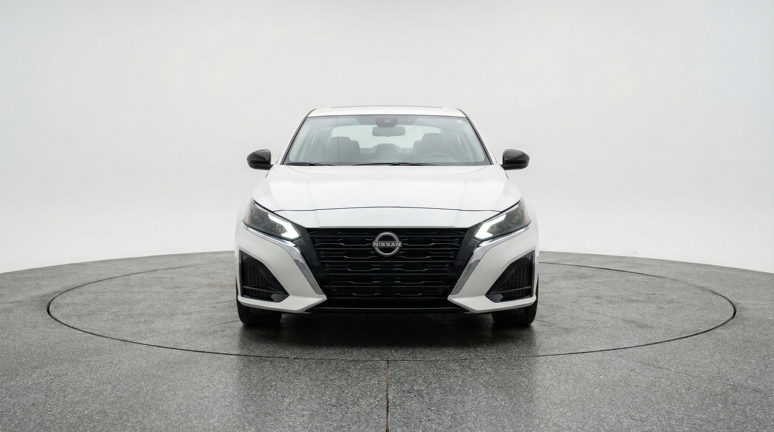 Thumbnail: 2025 Nissan Altima - 2