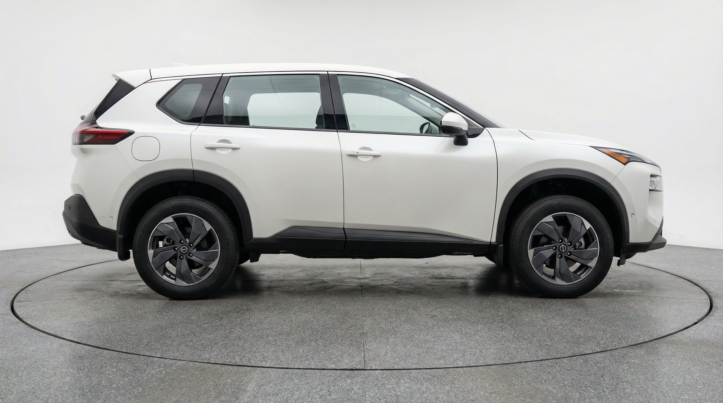 Thumbnail: 2025 Nissan Rogue - 10