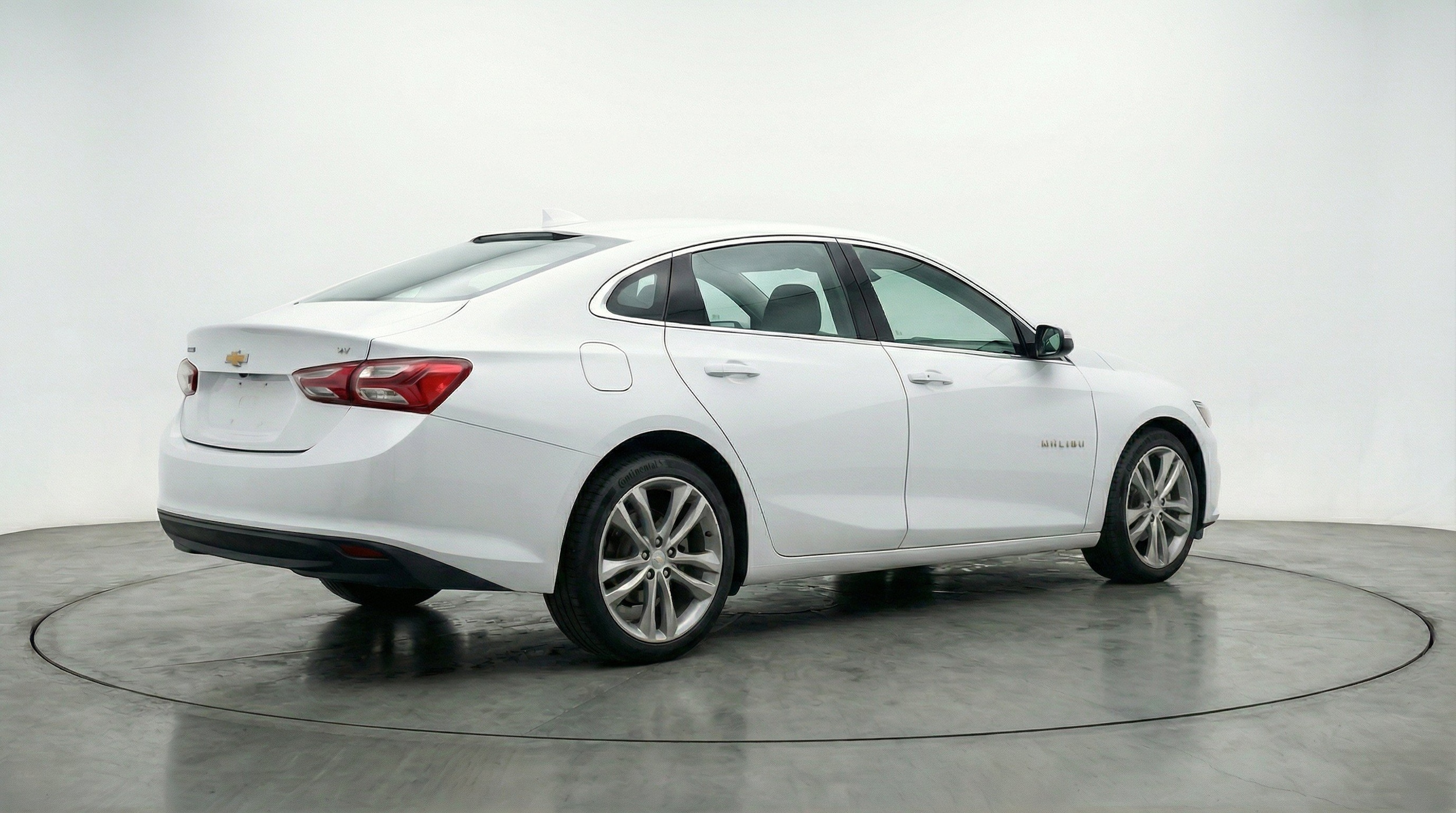 Thumbnail: 2024 Chevrolet Malibu - 9