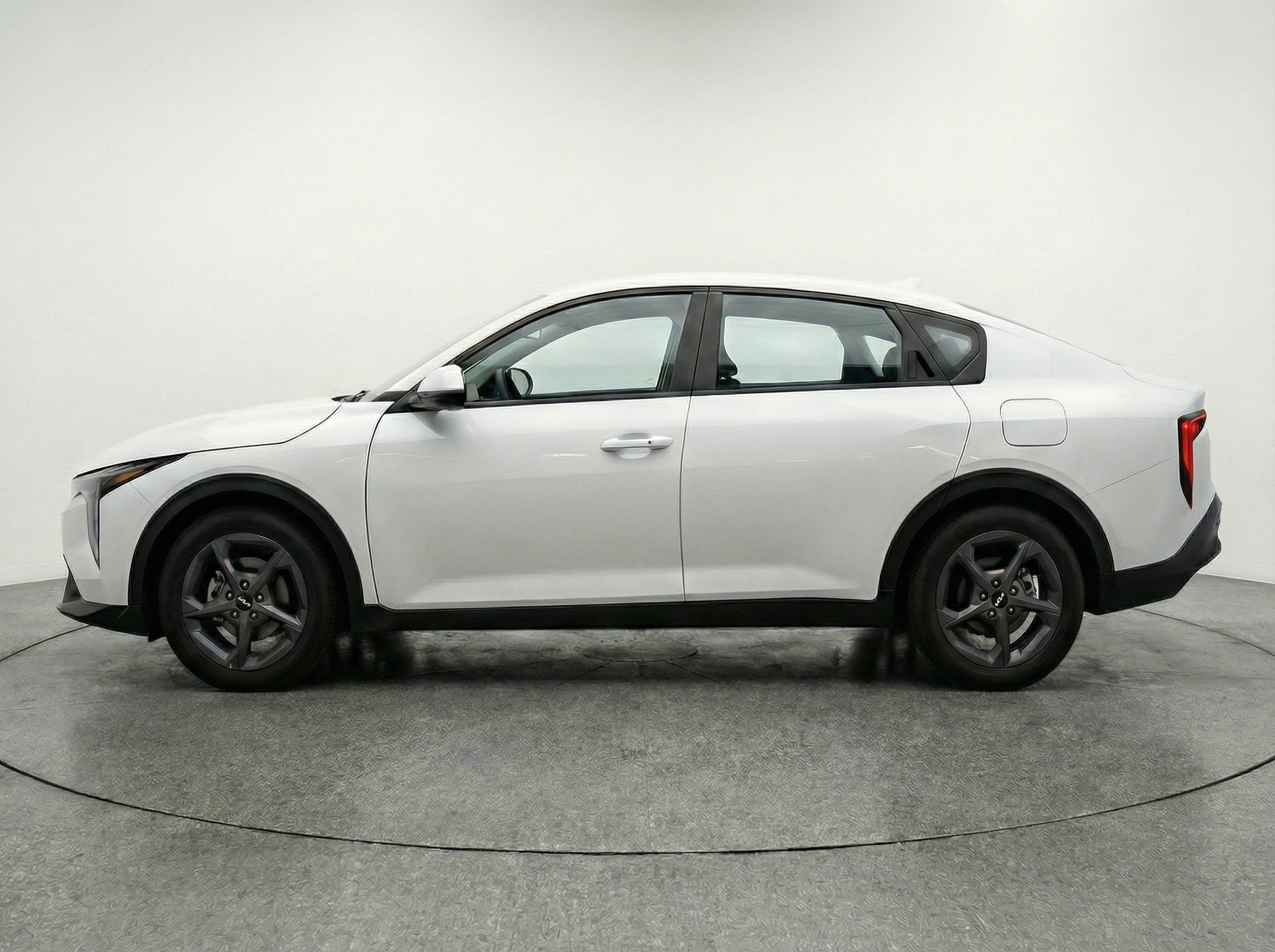 Thumbnail: 2025 Kia K4 - 5