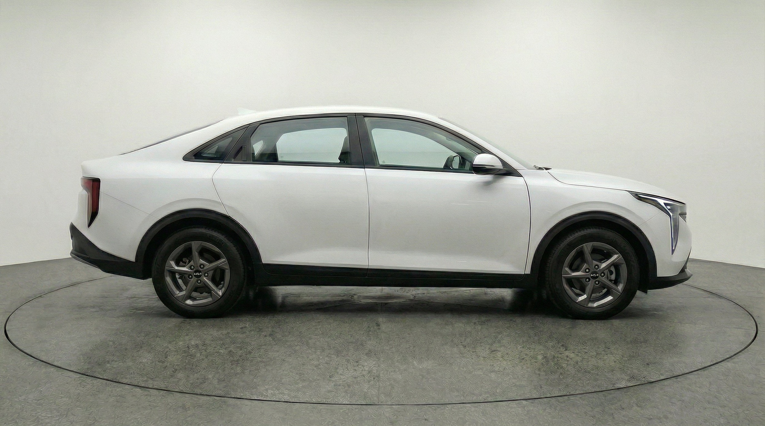 Thumbnail: 2025 Kia K4 - 10