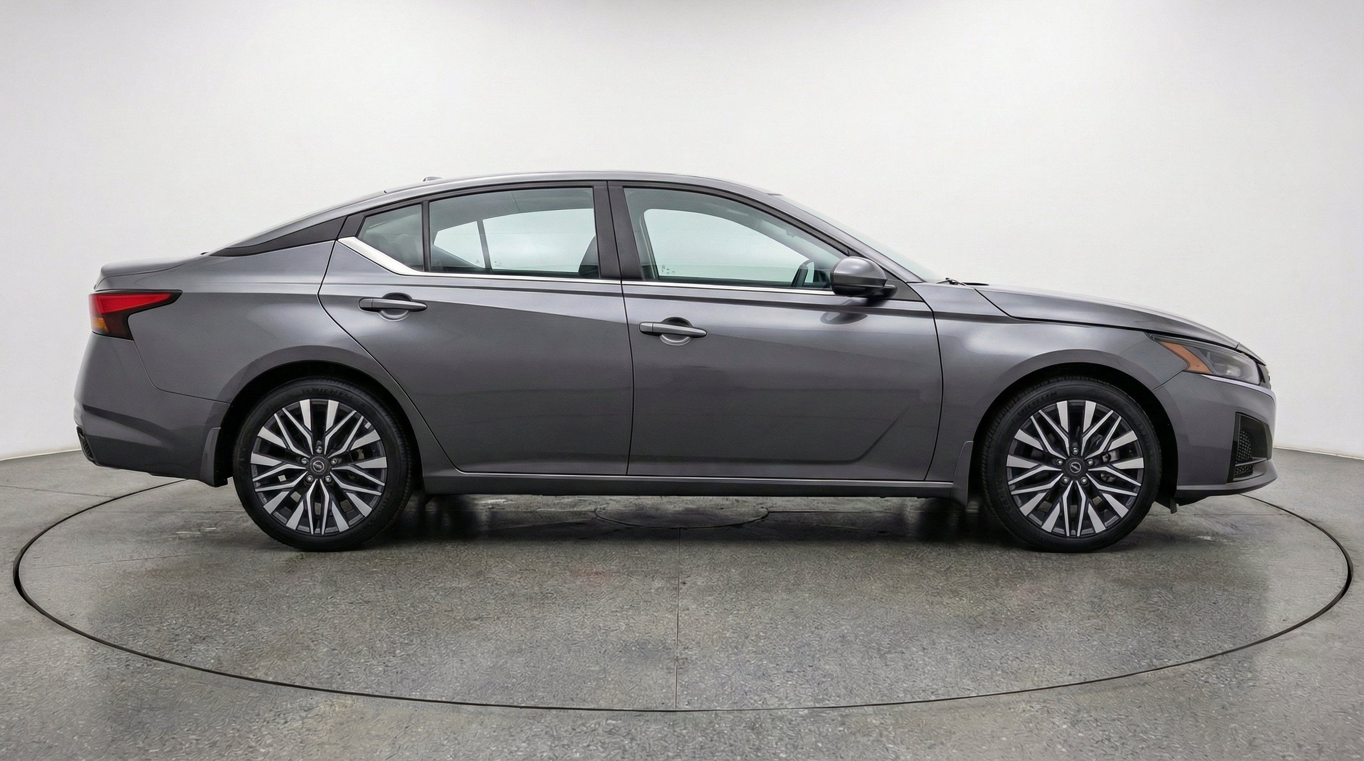 Thumbnail: 2025 Nissan Altima - 10