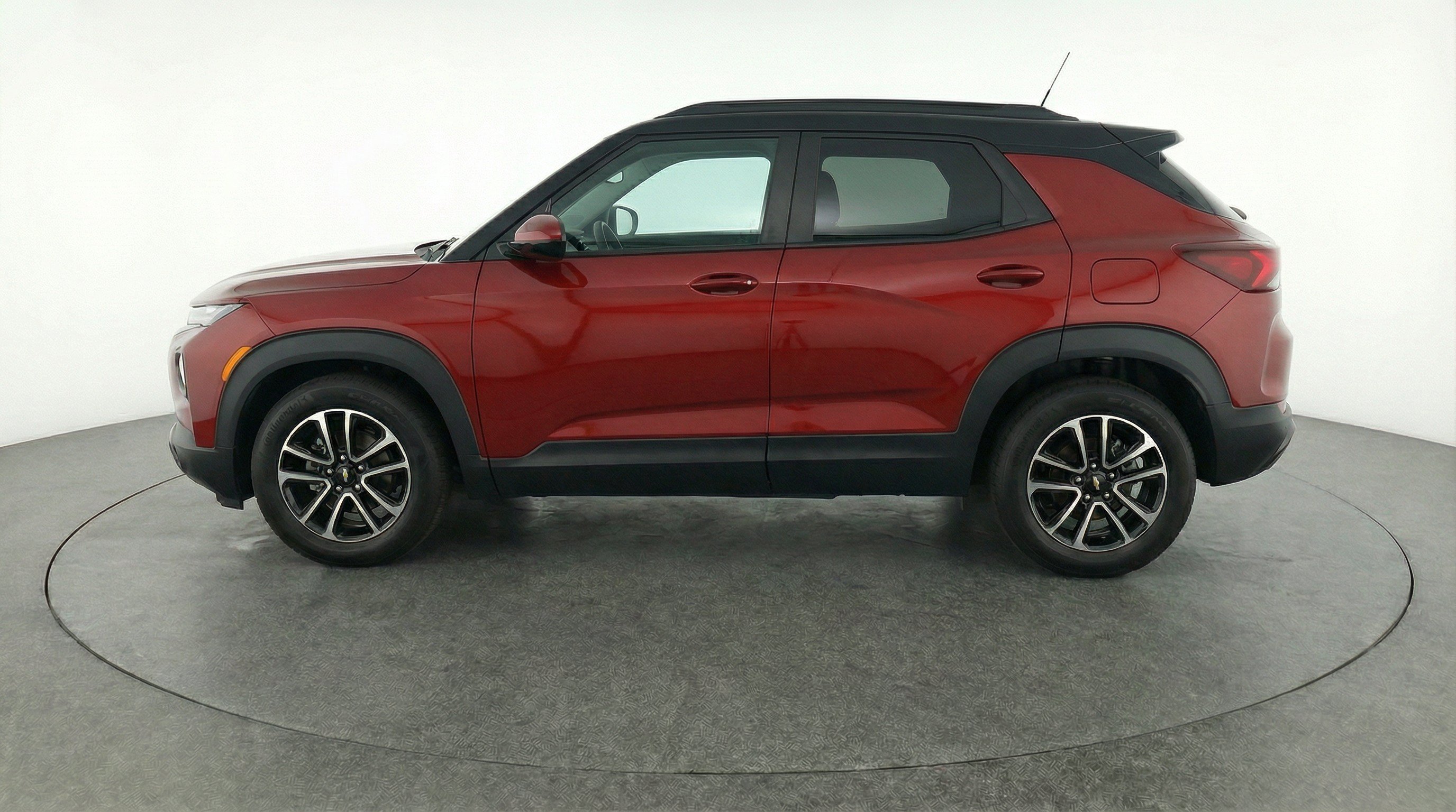 Thumbnail: 2025 Chevrolet TrailBlazer - 5