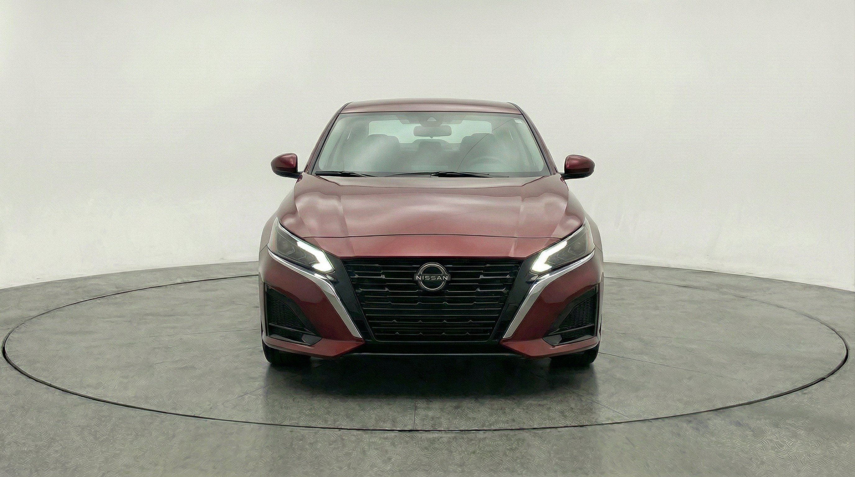 Thumbnail: 2025 Nissan Altima - 2