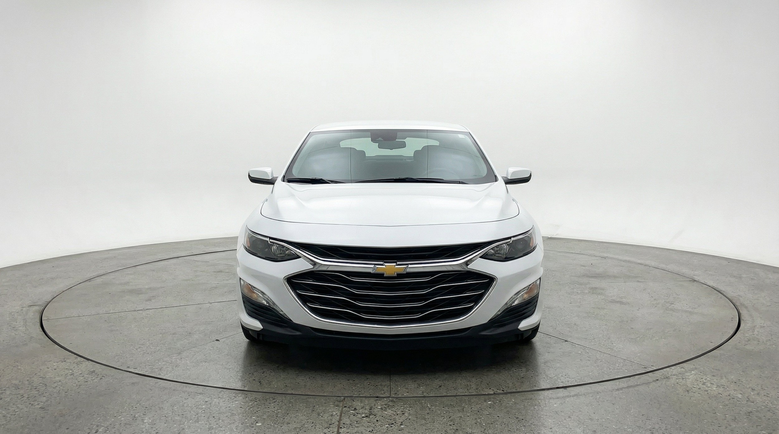 Thumbnail: 2024 Chevrolet Malibu - 2
