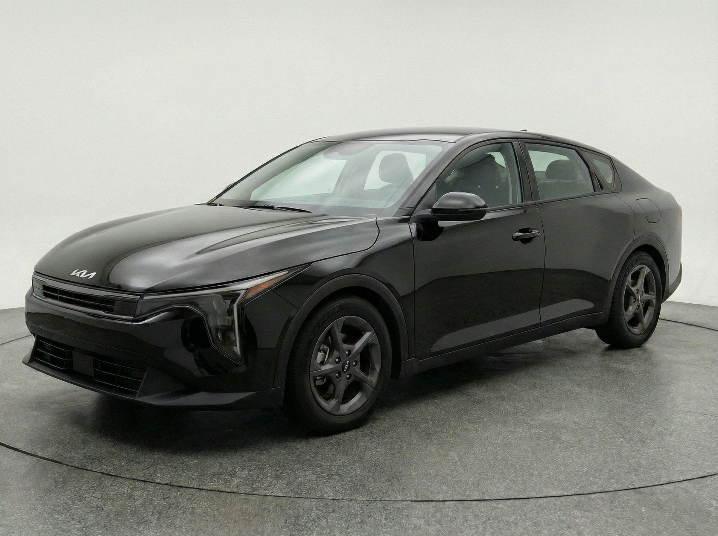 Thumbnail: 2025 Kia K4 - 3
