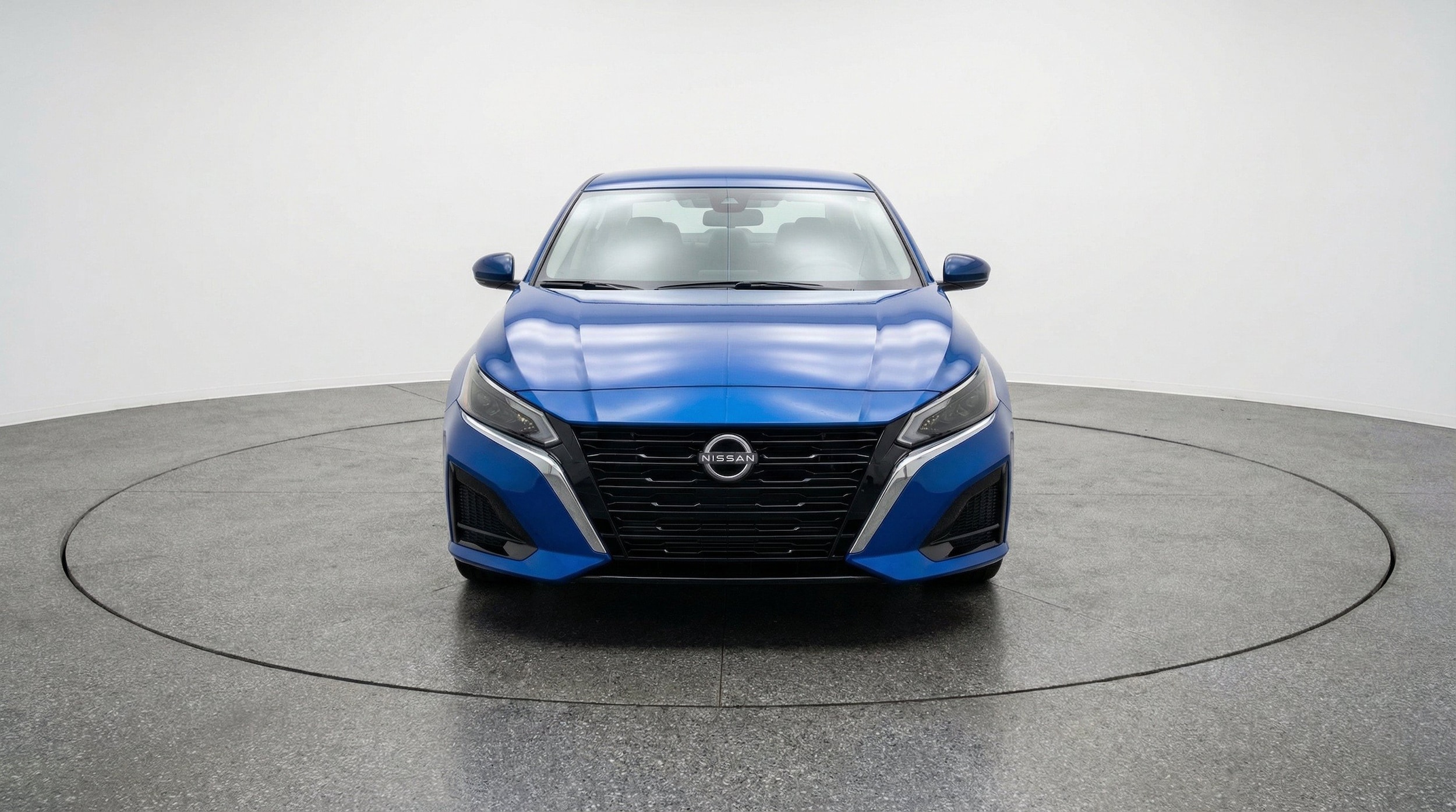 Thumbnail: 2025 Nissan Altima - 2