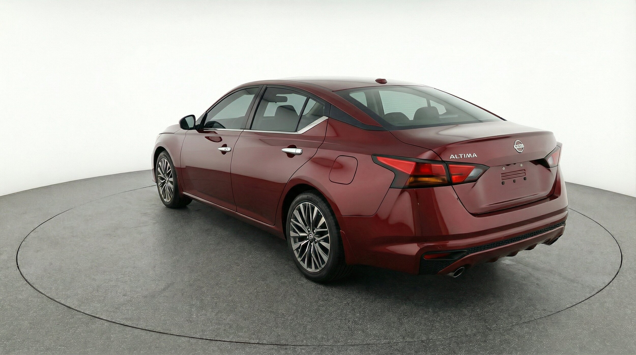 Thumbnail: 2025 Nissan Altima - 6
