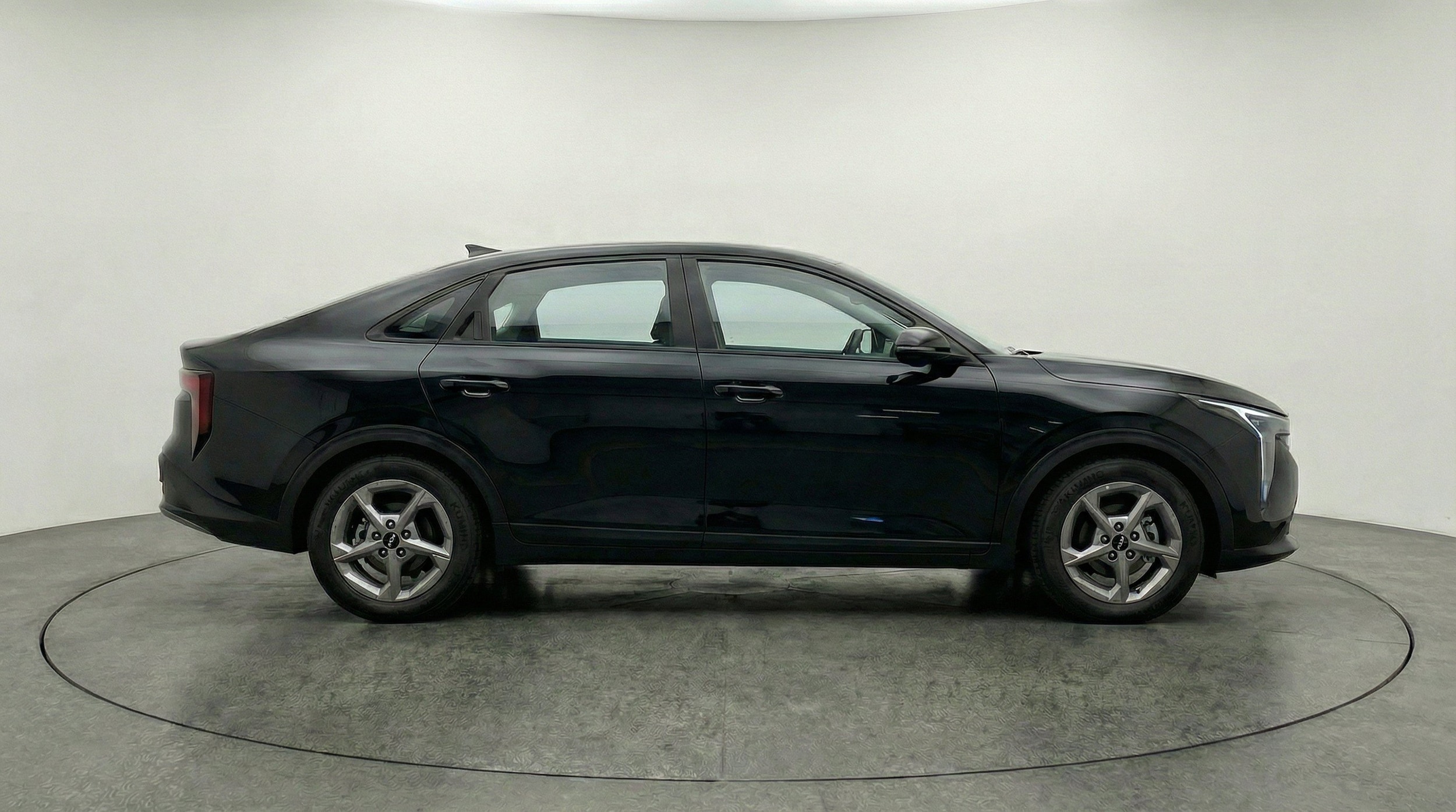 Thumbnail: 2025 Kia K4 - 10