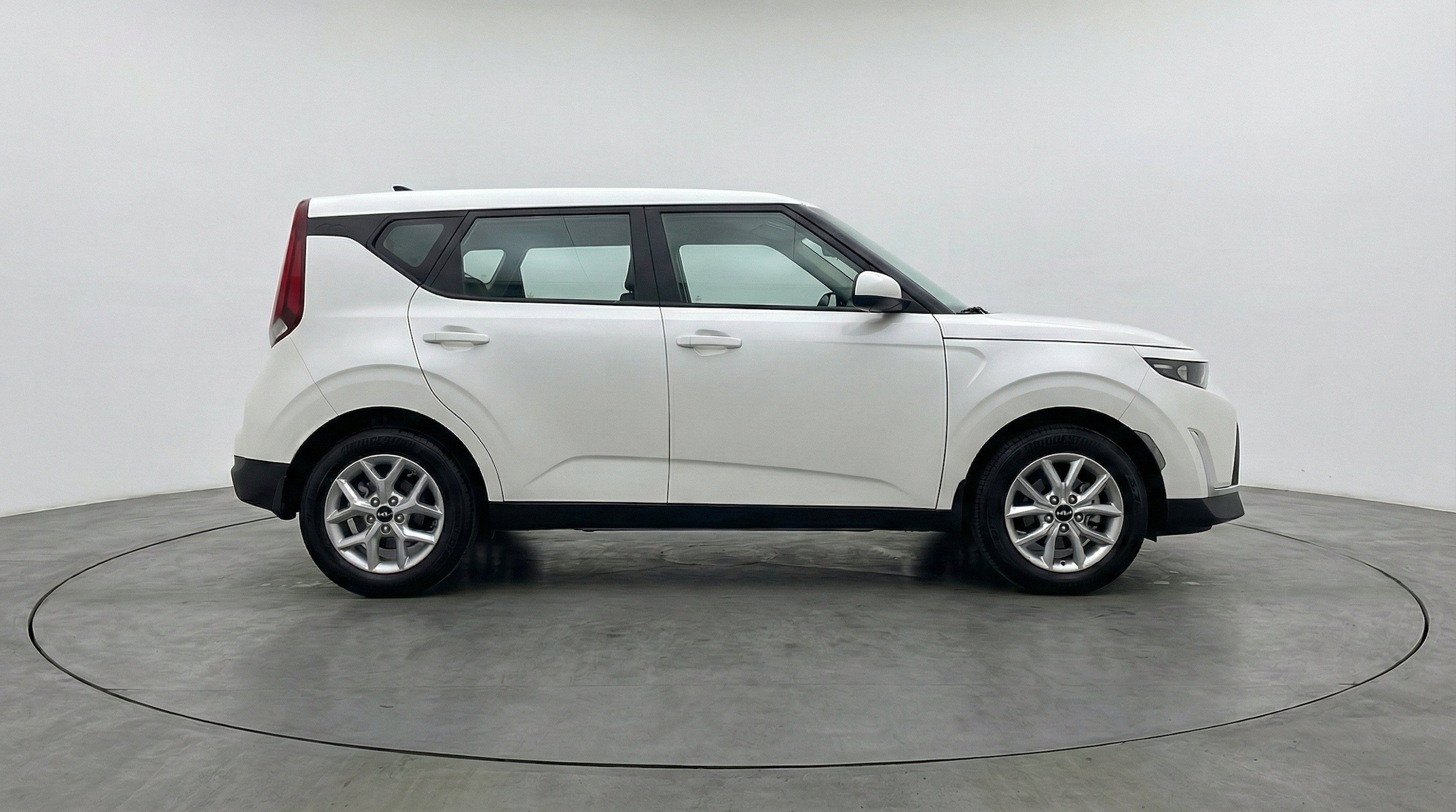 Thumbnail: 2025 Kia Soul - 10