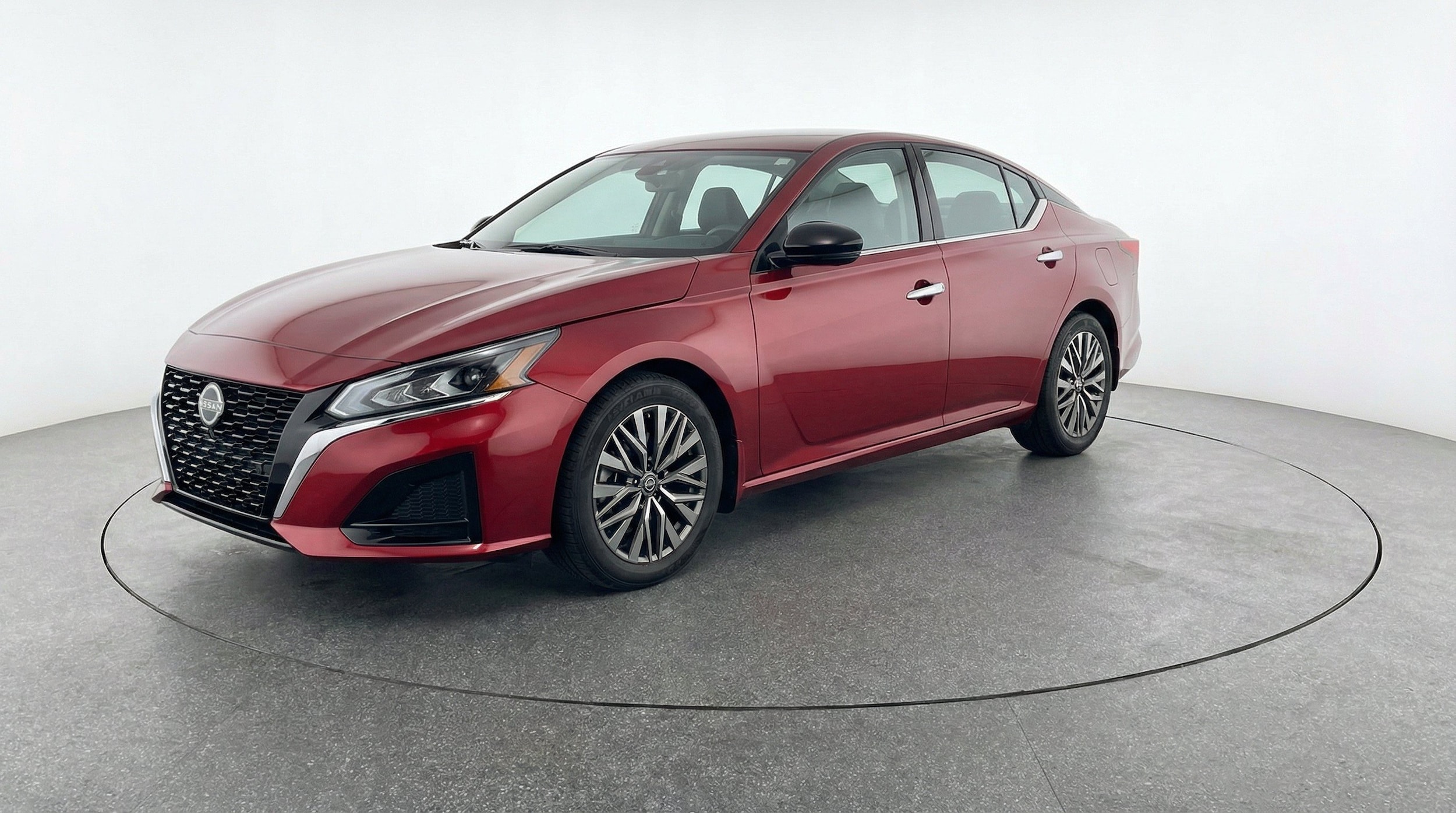 Thumbnail: 2025 Nissan Altima - 3