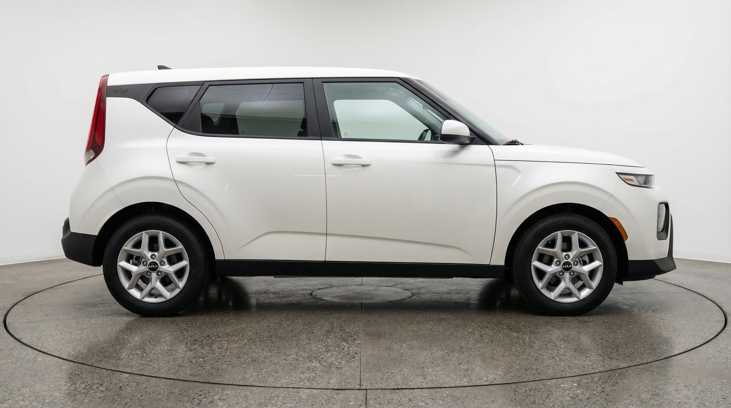 Thumbnail: 2025 Kia Soul - 10