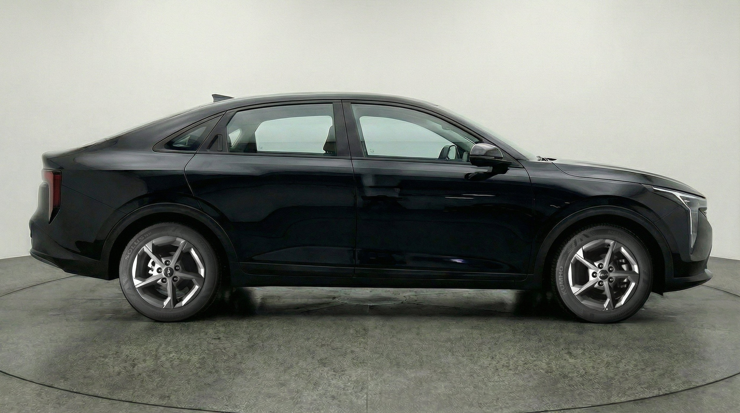 Thumbnail: 2025 Kia K4 - 10