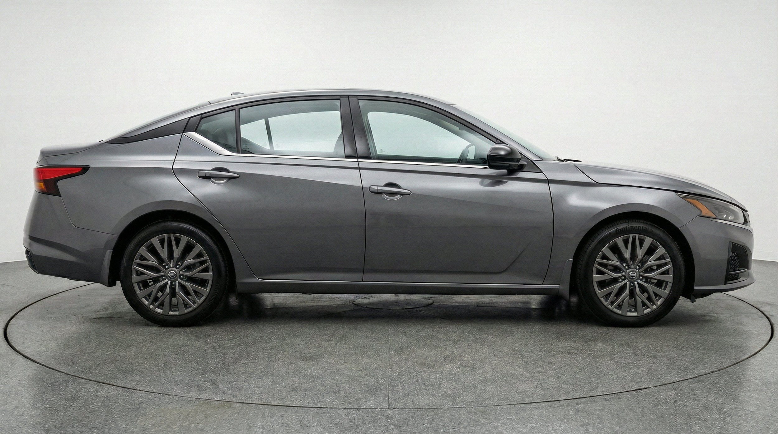 Thumbnail: 2025 Nissan Altima - 10