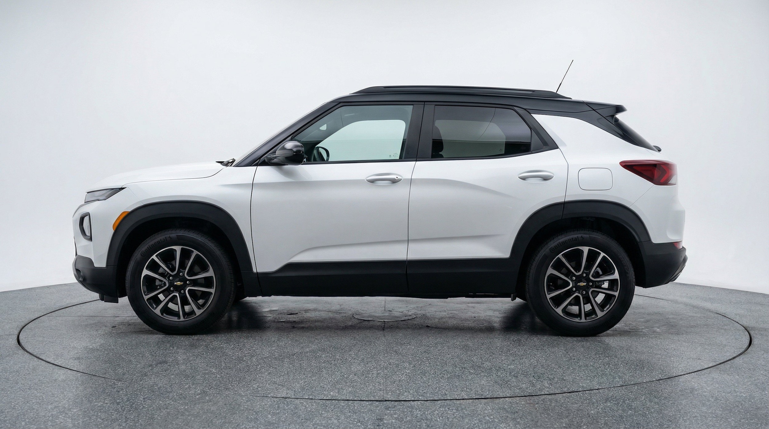 Thumbnail: 2025 Chevrolet TrailBlazer - 5