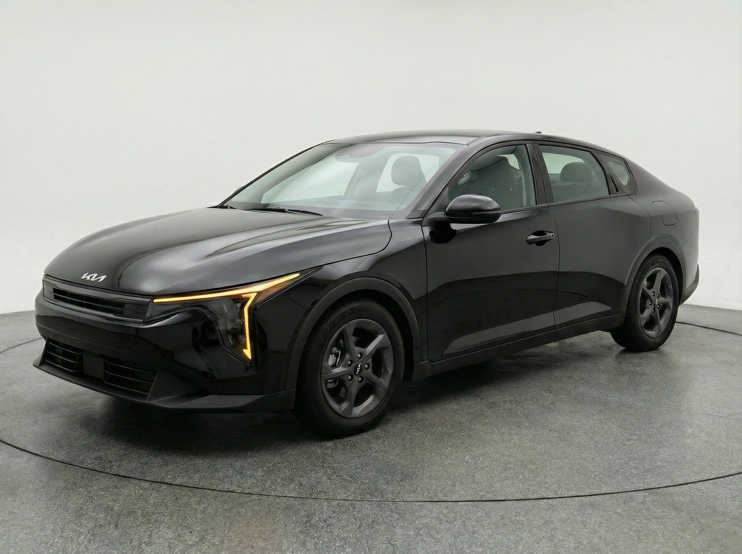 Thumbnail: 2025 Kia K4 - 3