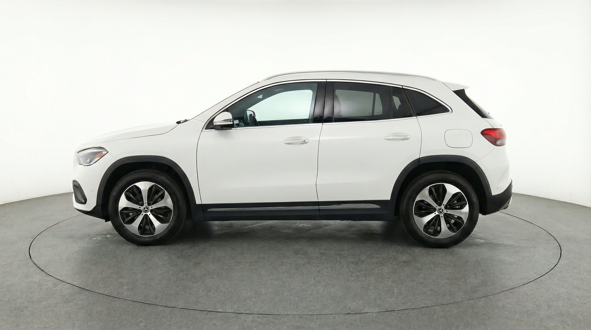 Thumbnail: 2025 Mercedes-Benz GLA - 5