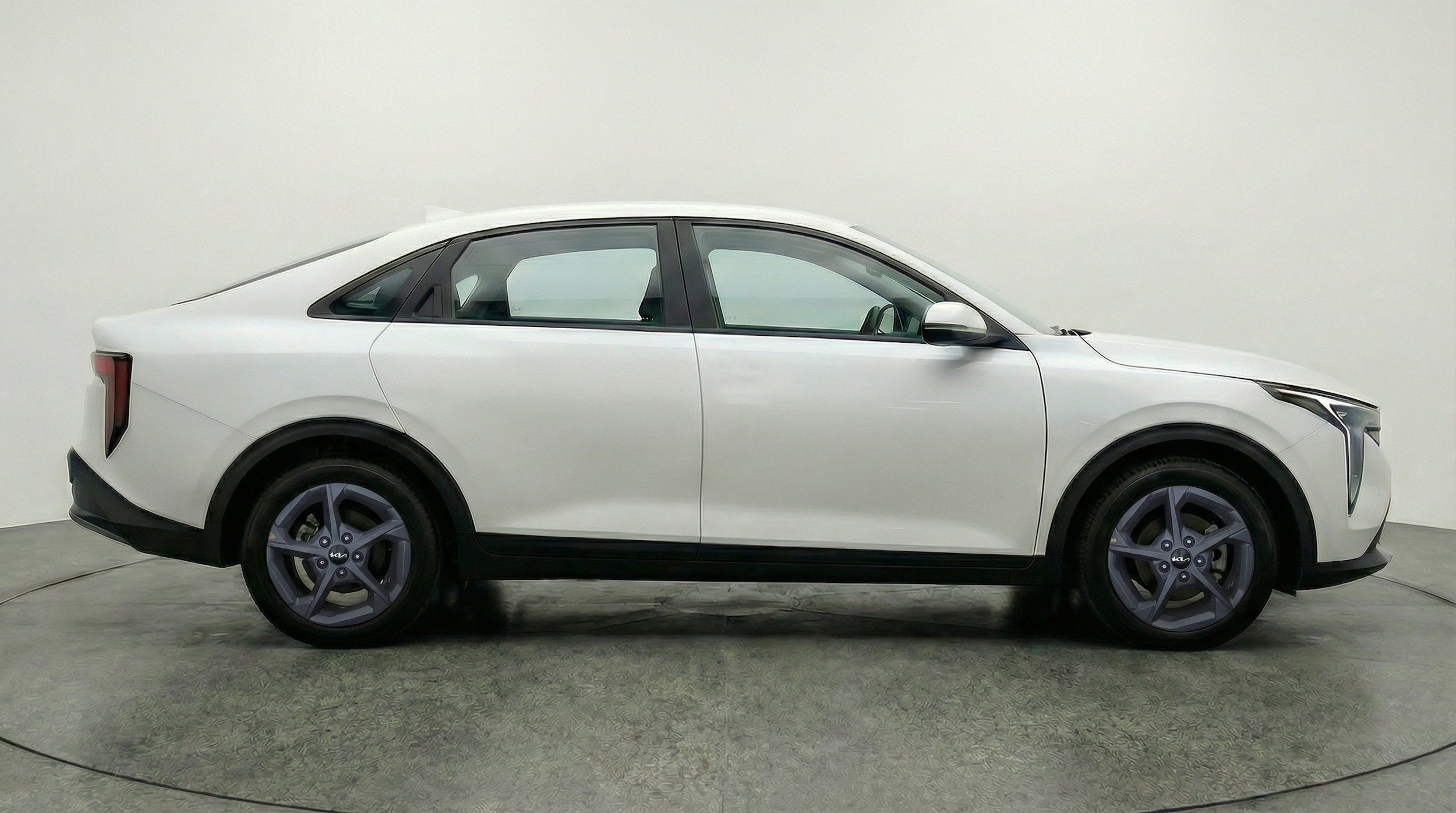 Thumbnail: 2025 Kia K4 - 10