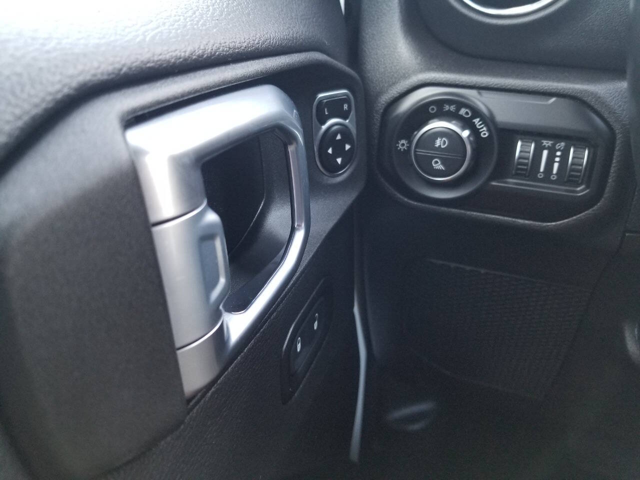 2021 Jeep Gladiator High Altitude - Photo 35
