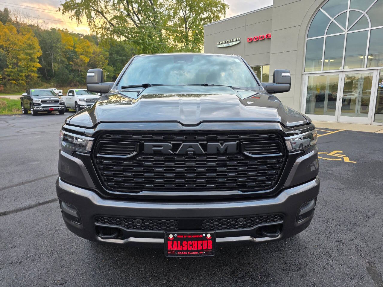 New 2027 Ram 1500 BIG HORN CREW CAB 4X4 5'7 BOX Pickup