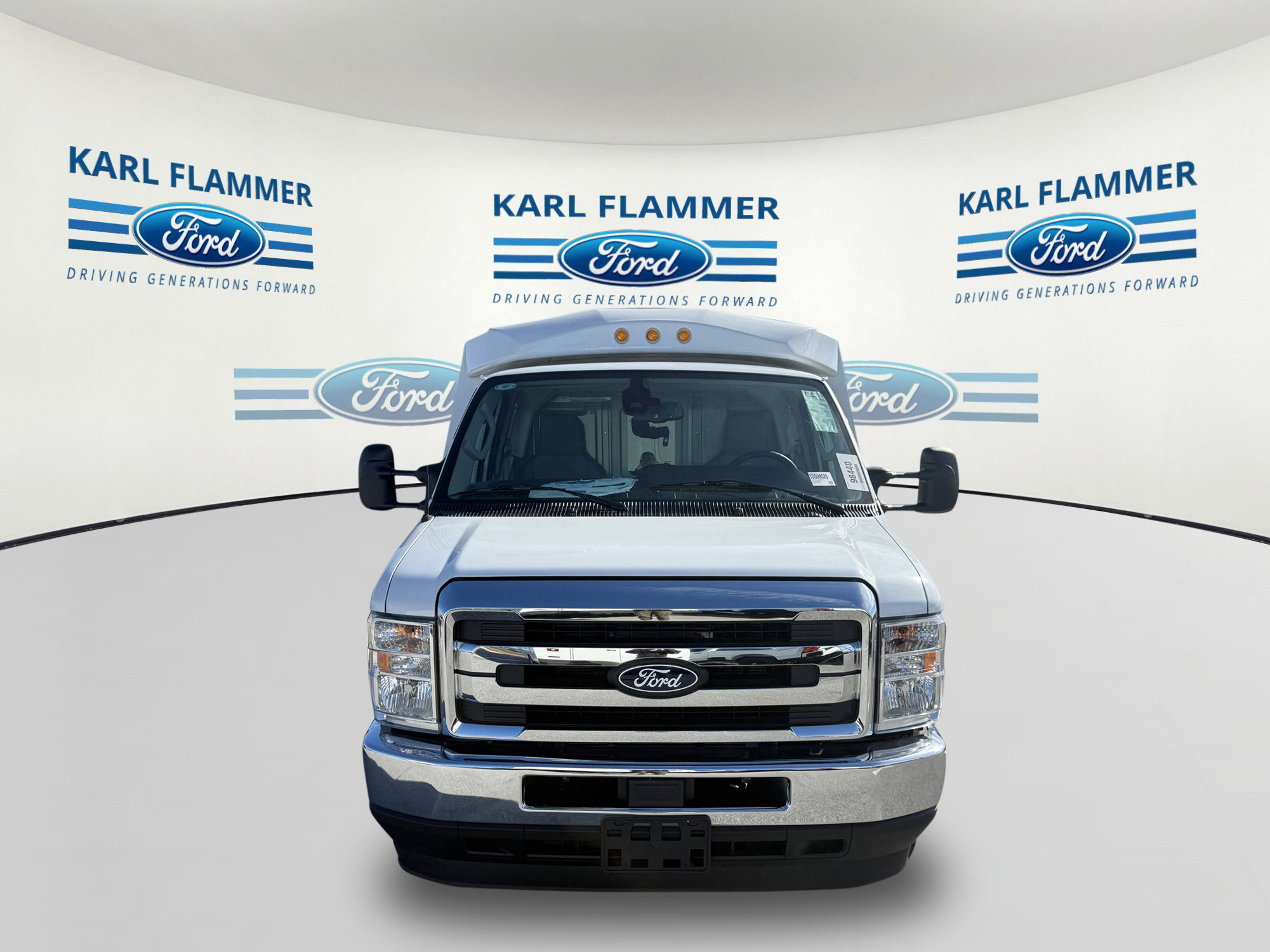2026 Ford E-Series Cutaway Base - Photo 6