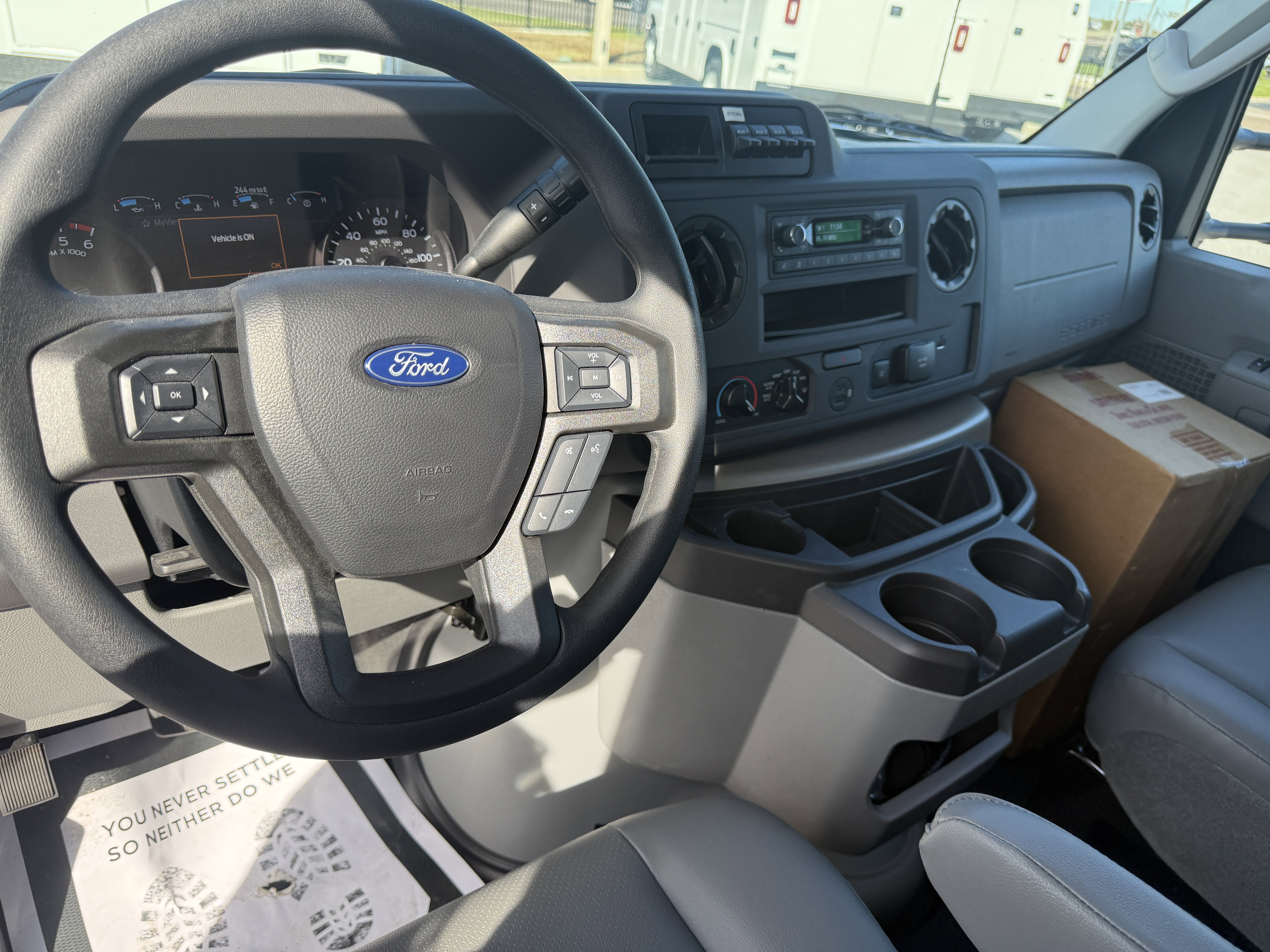 2026 Ford E-Series Cutaway Base - Photo 13