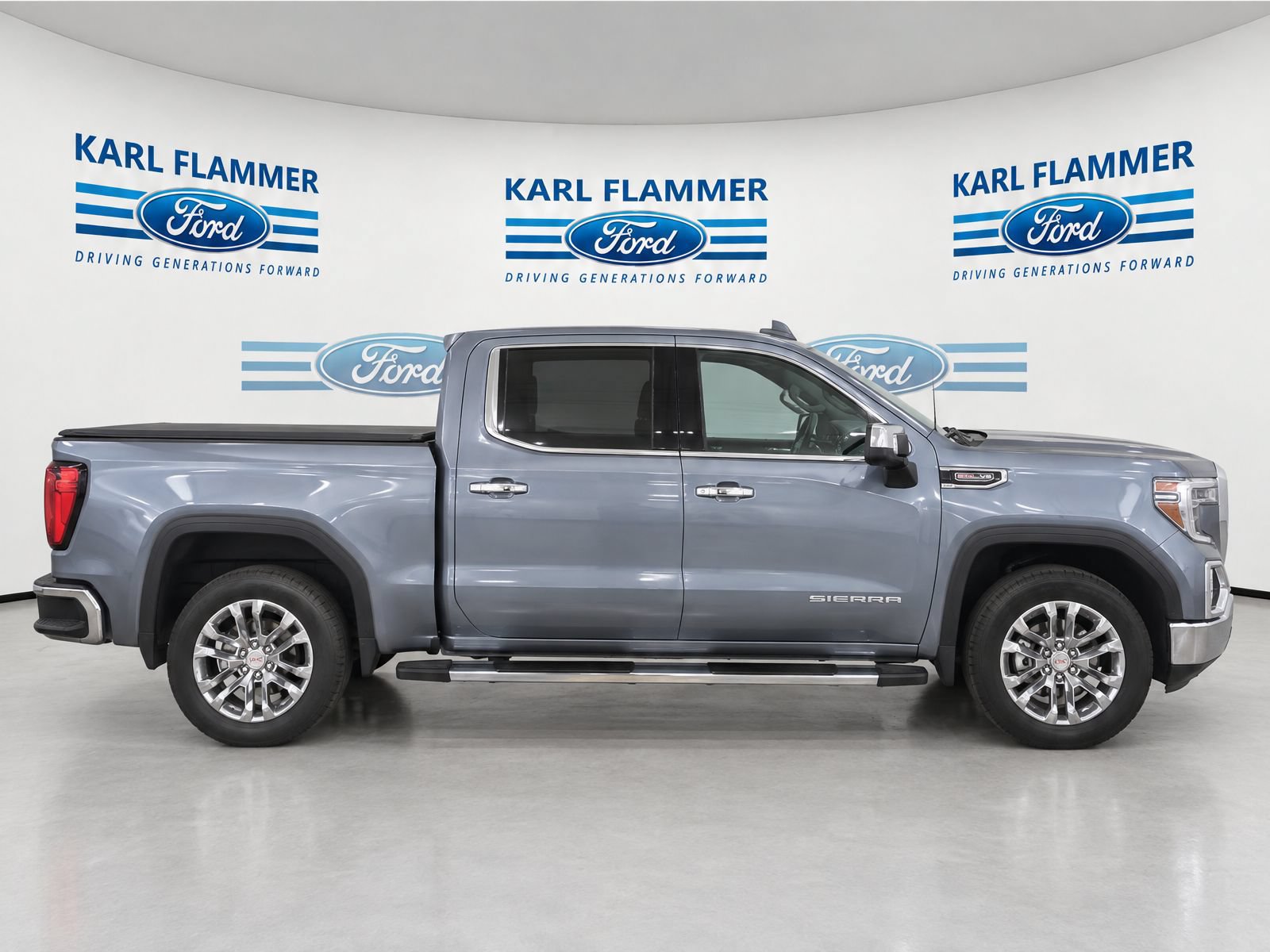 Used 2021 GMC Sierra 1500 SLT Truck Crew Cab