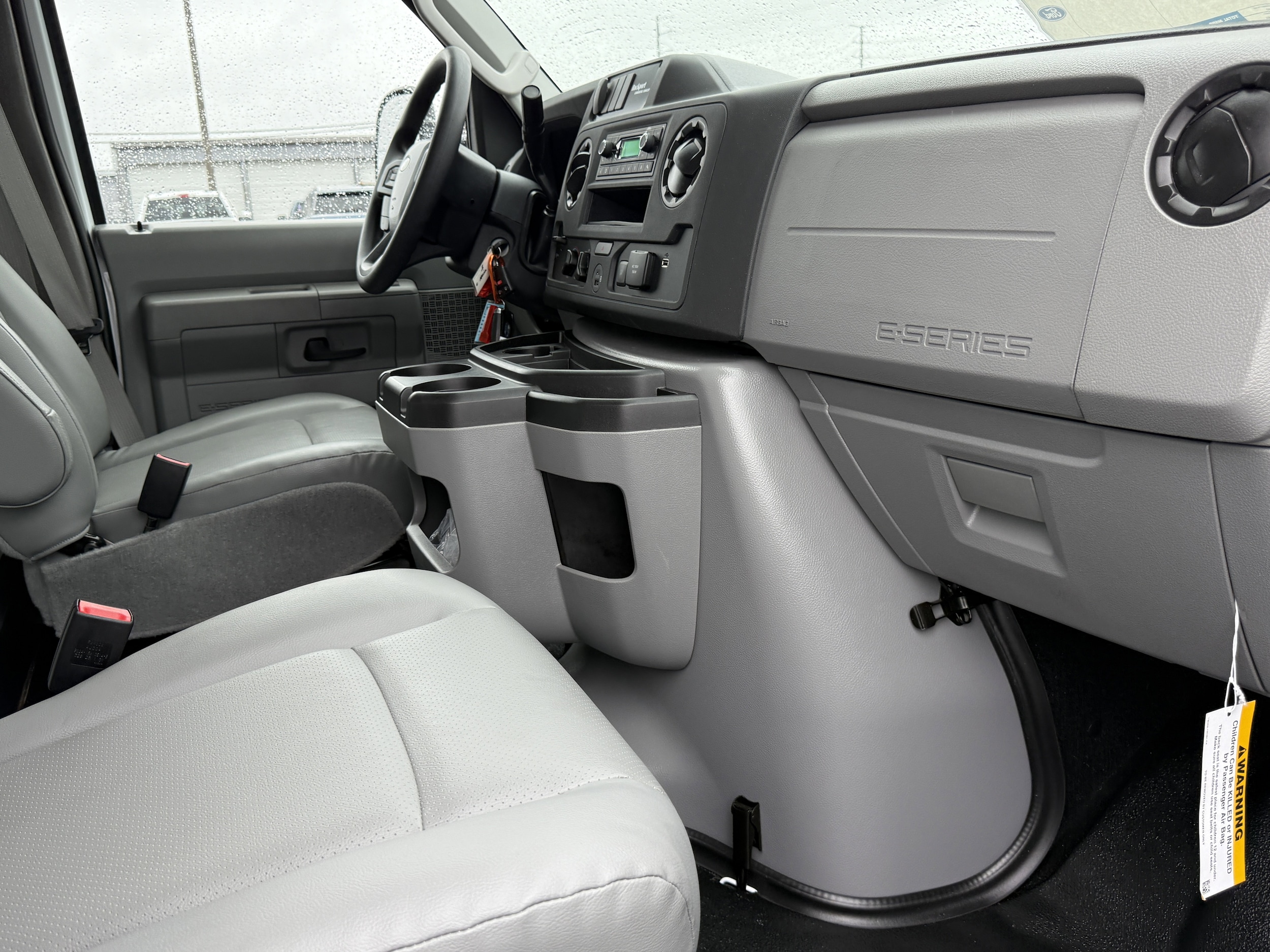 2026 Ford E-Series Cutaway Base - Photo 9
