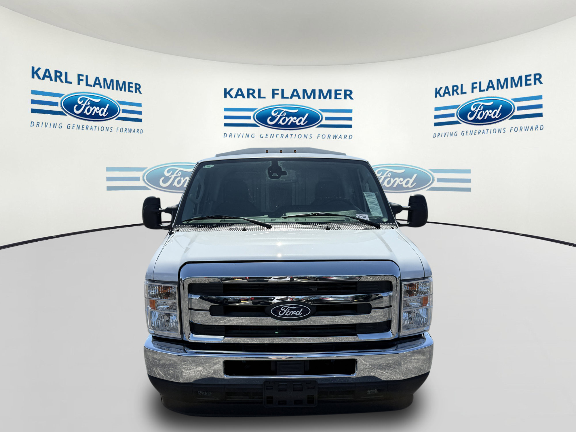 2026 Ford E-Series Cutaway Base - Photo 6