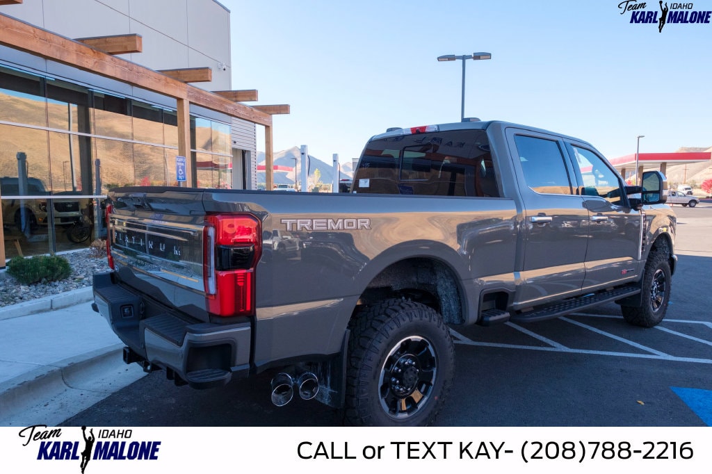 2027 Ford F-350 Super Duty Platinum