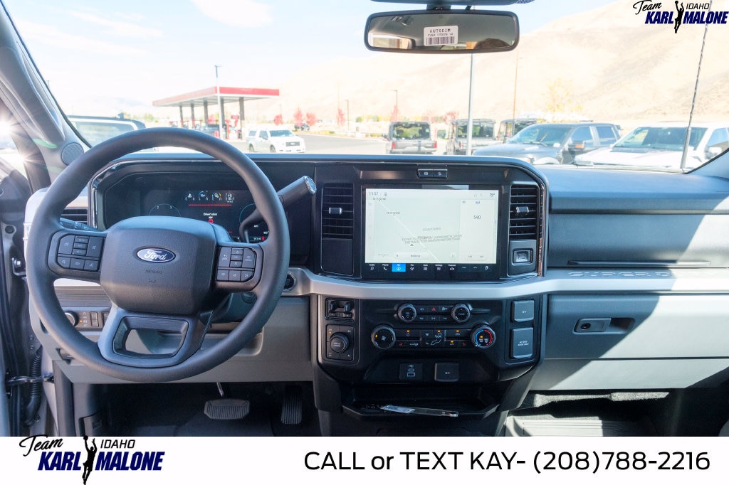 2027 Ford F-250 Super Duty XLT