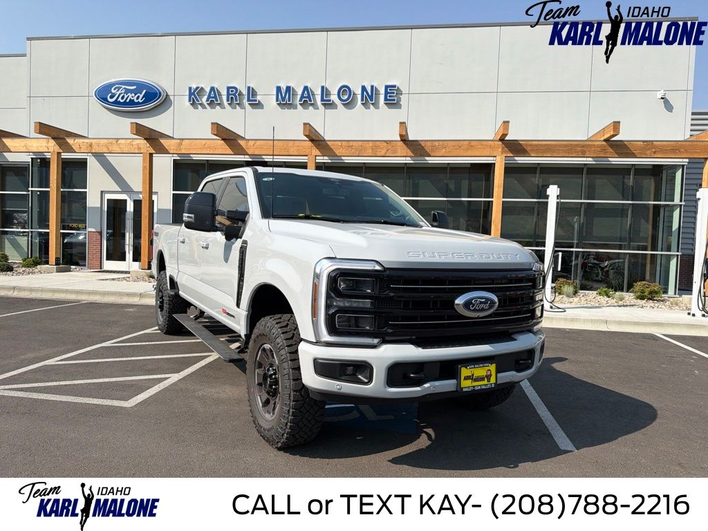 2026 Ford F-350 Super Duty Platinum