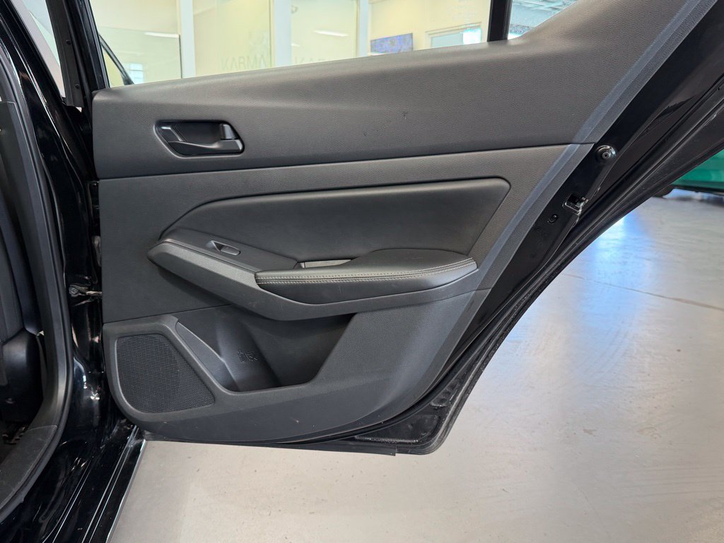 2024 Nissan Altima SV - Photo 16
