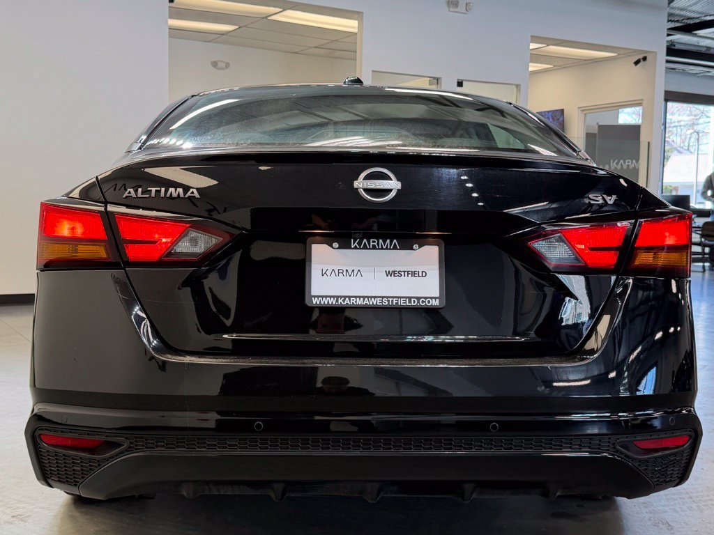 2024 Nissan Altima SV - Photo 6