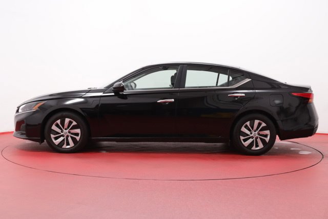 Used 2024 Nissan Altima 2.5 S Sedan