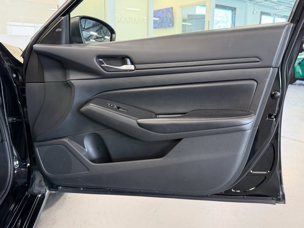 2024 Nissan Altima SV - Photo 19