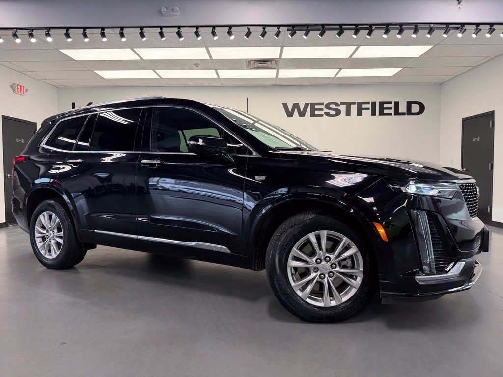 2025 Cadillac XT6