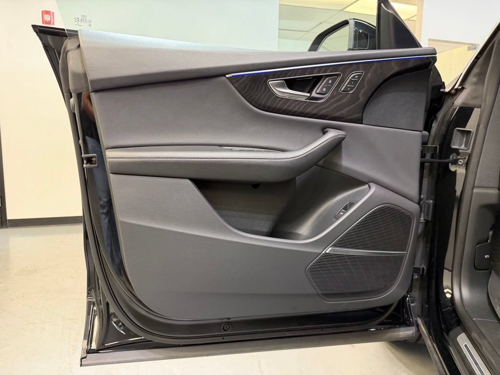 2023 Audi Q8 Premium Plus - Photo 8