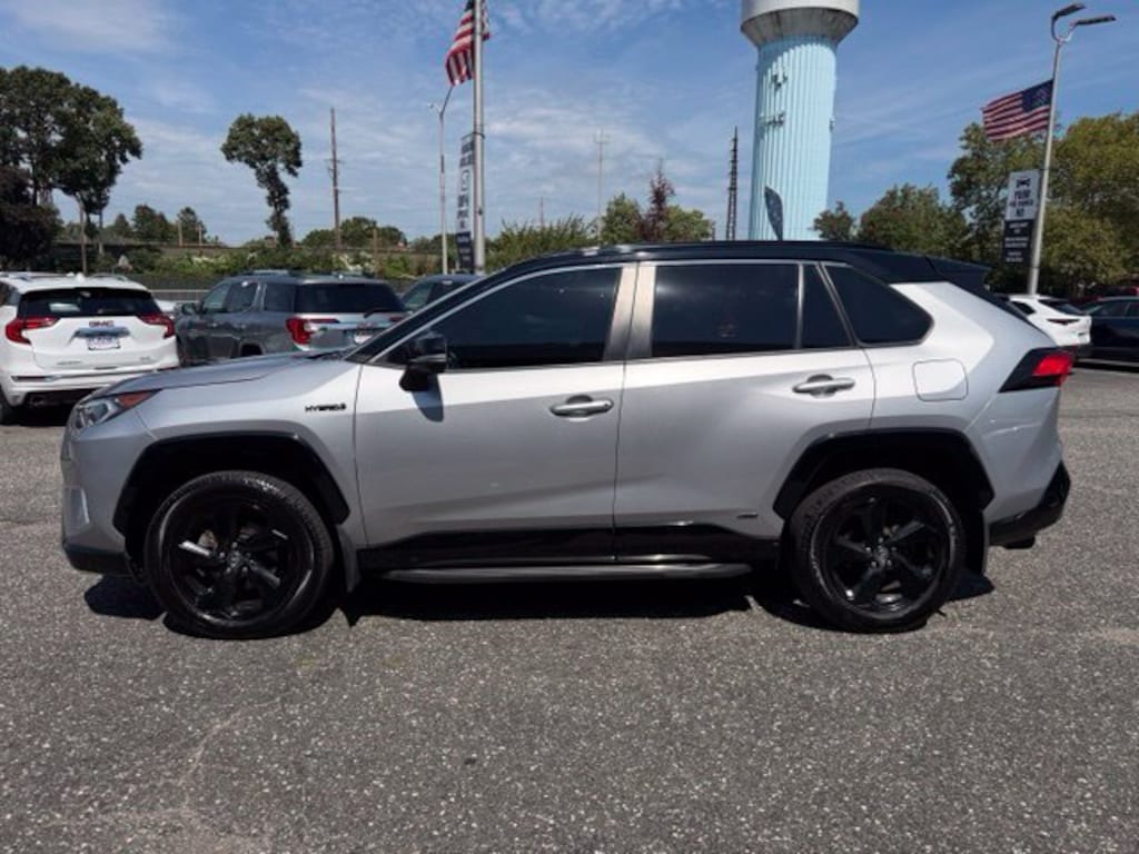 Used 2021 Toyota RAV4 Hybrid XSE SUV