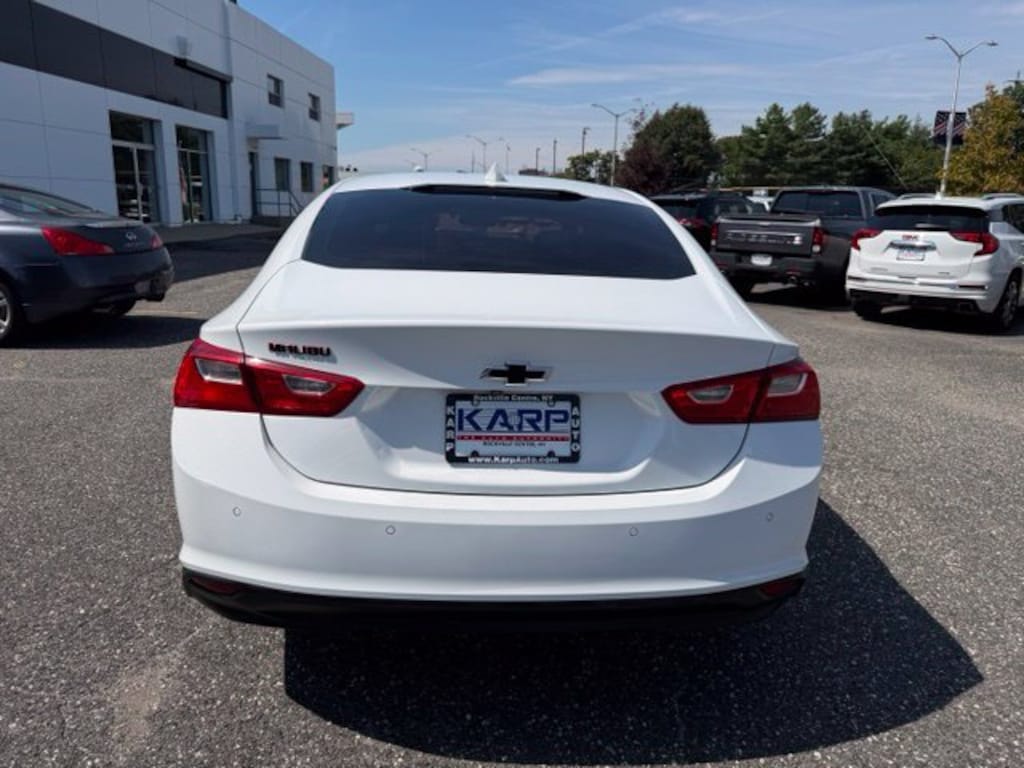 Used 2018 Chevrolet Malibu LT Sedan