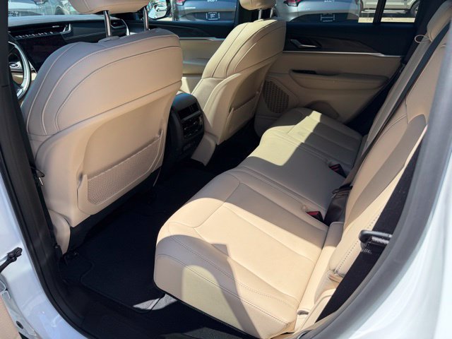 2025 Jeep Grand Cherokee Limited - Photo 15