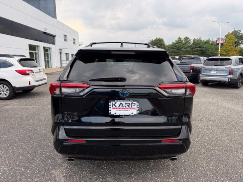 Used 2024 Toyota RAV4 Prime SE SUV