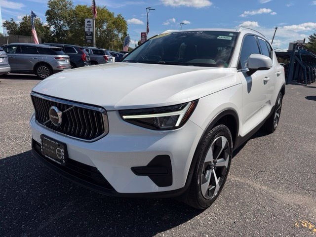 2024 Volvo XC40